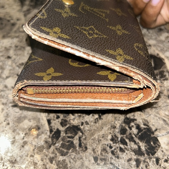 LV Mono snap wallet - Picture 14 of 16